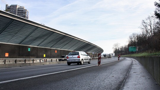  Pannenstreifen A6 