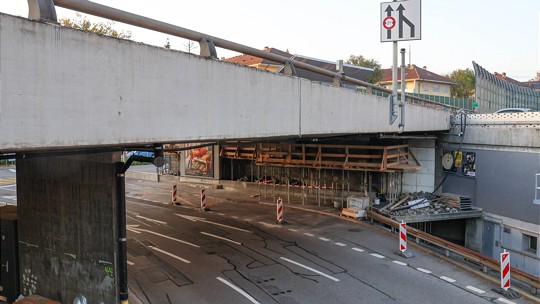  A6 Brücke Freudenbergerplatz 